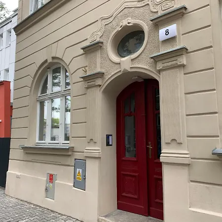 Nowoczesny Apartament: Targi Mtp I Pkp *