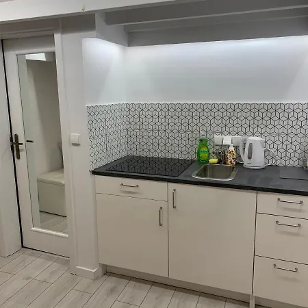 Nowoczesny Apartament: Targi Mtp I Pkp