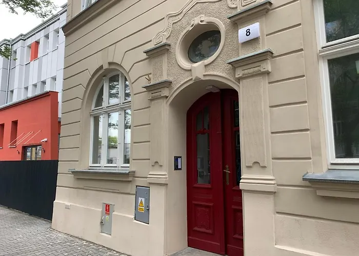 Nowoczesny Apartament: Targi Mtp I Pkp *